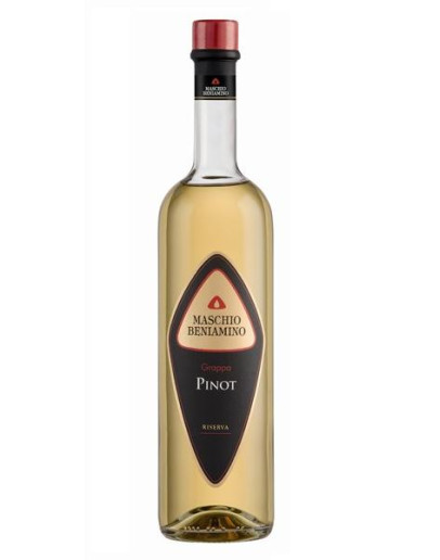 Grappa Pinot Reserve im Alter von